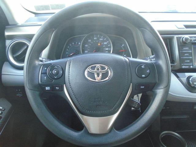 Photo of 2015 Classic Silver Metallic Toyota RAV4
