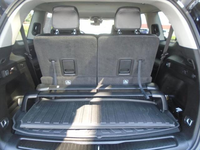 Photo of 2023 Midnight Sky Jeep Grand Cherokee L