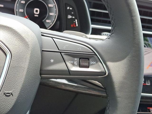 Photo of 2022 Samurai Gray Metallic Audi Q7