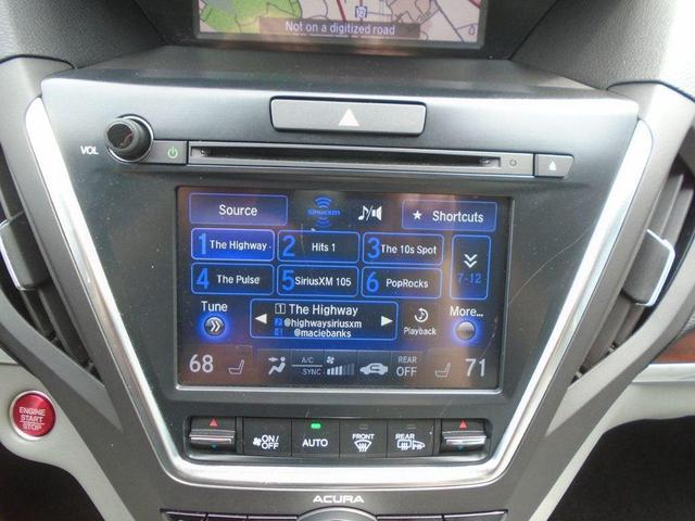 Photo of 2017 Modern Steel Metallic Acura MDX
