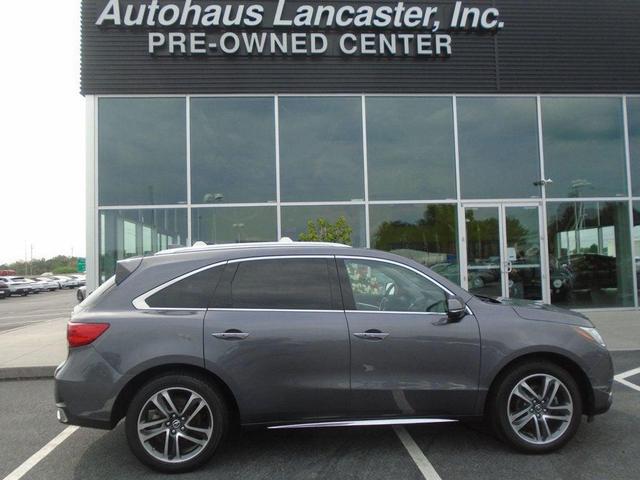 Photo of 2017 Modern Steel Metallic Acura MDX