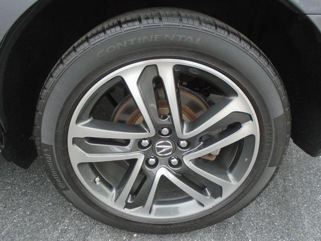 Photo of 2017 Modern Steel Metallic Acura MDX