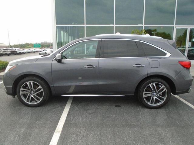 Photo of 2017 Modern Steel Metallic Acura MDX