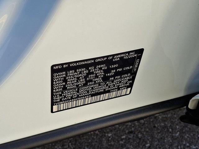 Photo of 2025 White Volkswagen Atlas