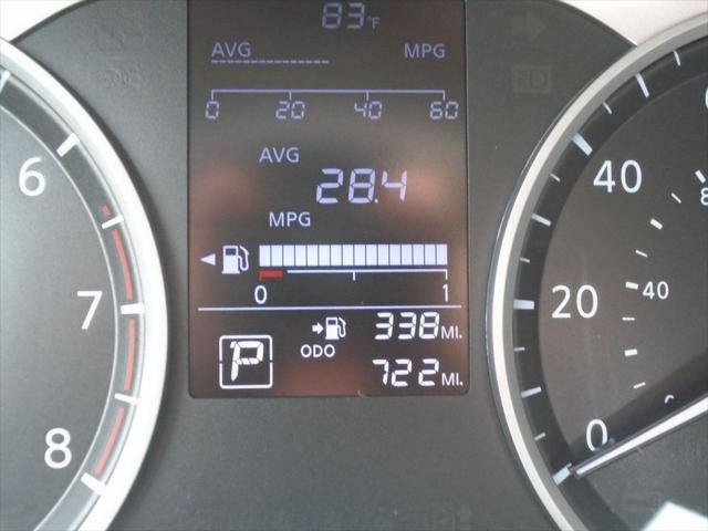 Photo of 2025 Brilliant Silver Metallic Nissan Versa