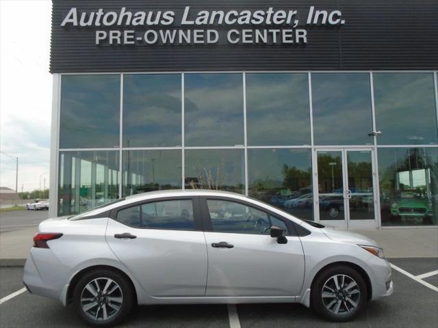 Photo of 2025 Brilliant Silver Metallic Nissan Versa