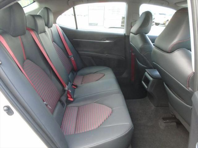 Photo of 2024 Wind Chill Pearl/Midnight Black Metallic Toyota Camry