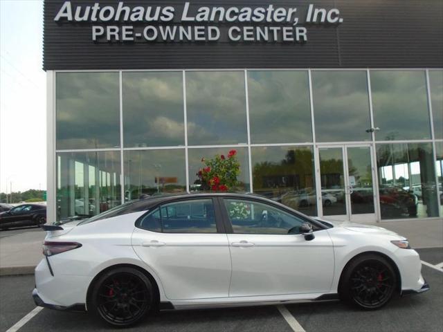 Photo of 2024 Wind Chill Pearl/Midnight Black Metallic Toyota Camry