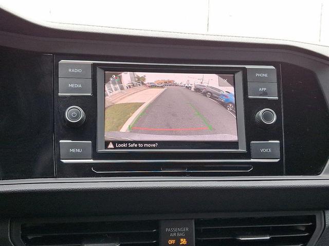Photo of 2024 Platinum Gray Metallic Volkswagen Jetta
