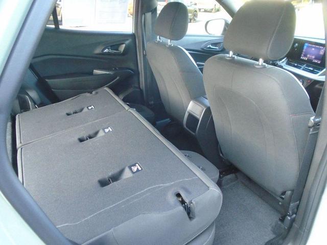Photo of 2024 Cacti Green Chevrolet Trax