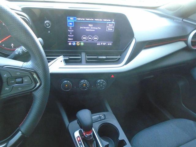 Photo of 2024 Cacti Green Chevrolet Trax