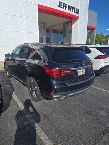 Photo of 2017 Crystal Black Pearl Acura MDX