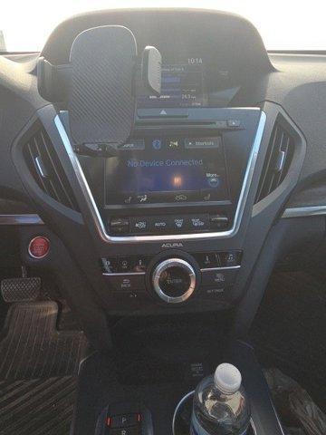 Photo of 2017 Crystal Black Pearl Acura MDX