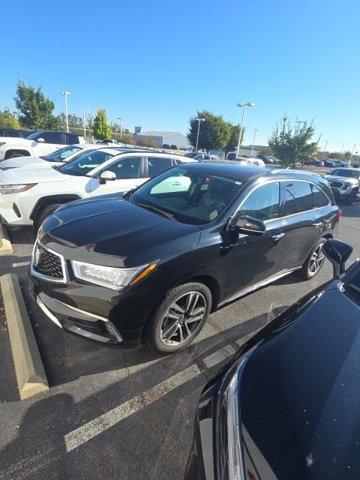 Photo of 2017 Crystal Black Pearl Acura MDX