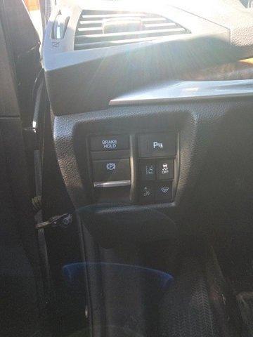 Photo of 2017 Crystal Black Pearl Acura MDX