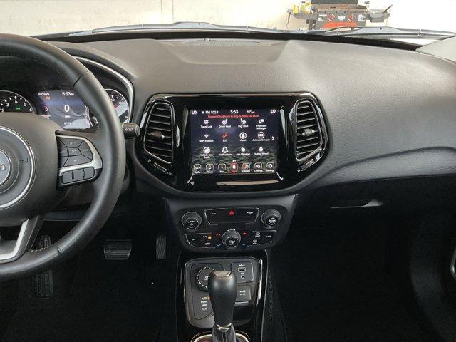 Photo of 2019 Jazz Blue Pearlcoat Jeep Compass