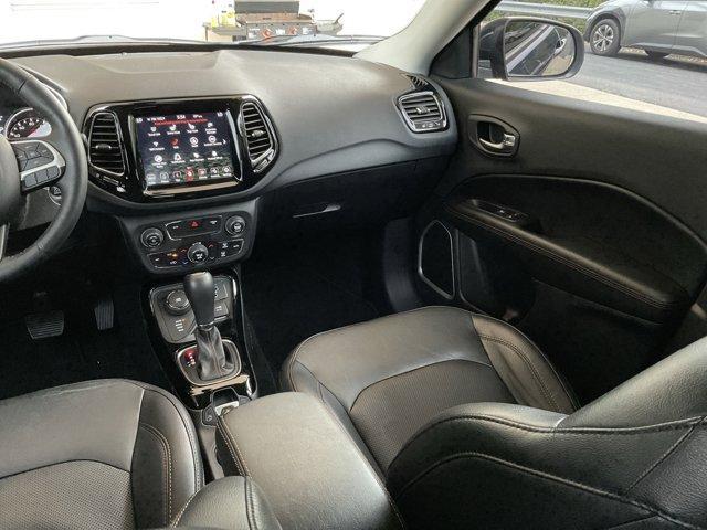 Photo of 2019 Jazz Blue Pearlcoat Jeep Compass