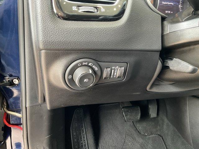 Photo of 2019 Jazz Blue Pearlcoat Jeep Compass