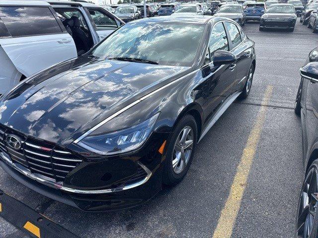 Photo of 2021 Phantom Black Hyundai SONATA