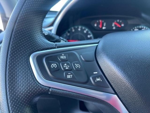 Photo of 2021 Summit White Chevrolet Malibu