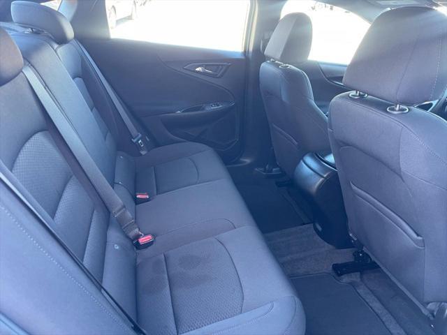 Photo of 2021 Summit White Chevrolet Malibu