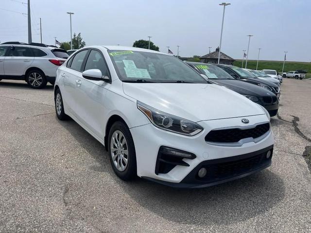 Photo of 2019 Clear White Kia Forte