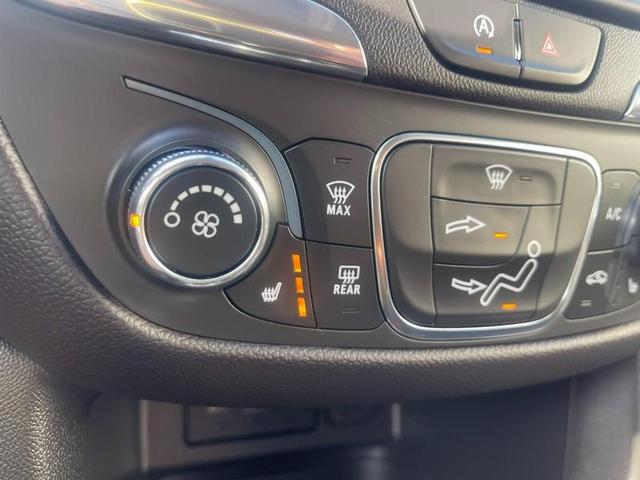 Photo of 2022 WHITE Chevrolet Equinox