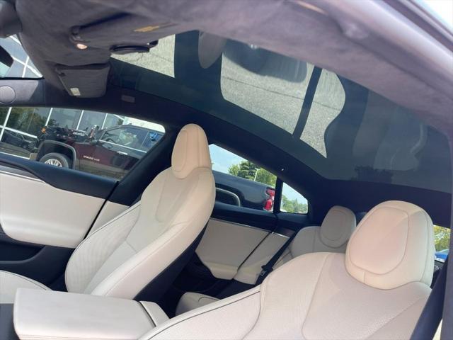 Photo of 2021 Deep Blue Metallic Tesla Model S