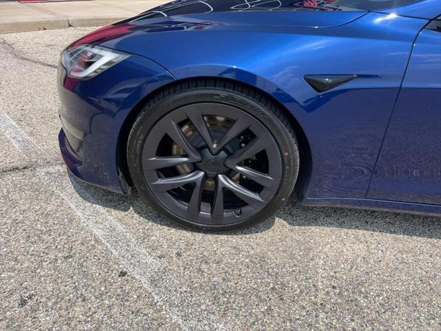 Photo of 2021 Deep Blue Metallic Tesla Model S