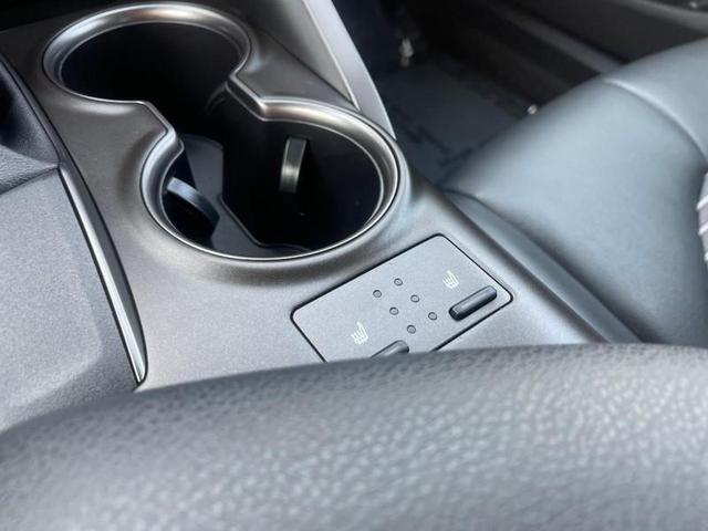 Photo of 2024 Ice Cap Toyota Camry