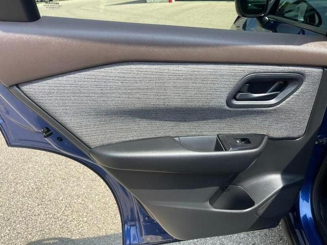 Photo of 2023 Caspian Blue Metallic Nissan Rogue