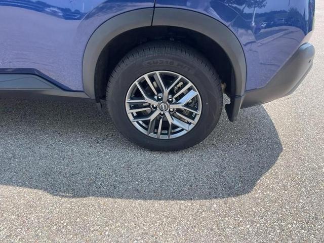 Photo of 2023 Caspian Blue Metallic Nissan Rogue