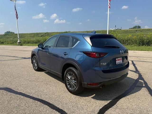 Photo of 2017 BLUE Mazda CX-5