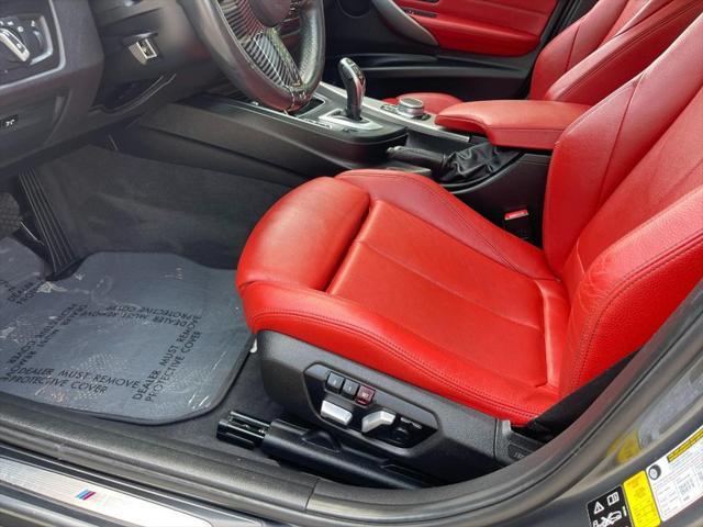 Photo of 2018 Mineral Gray Metallic BMW 330