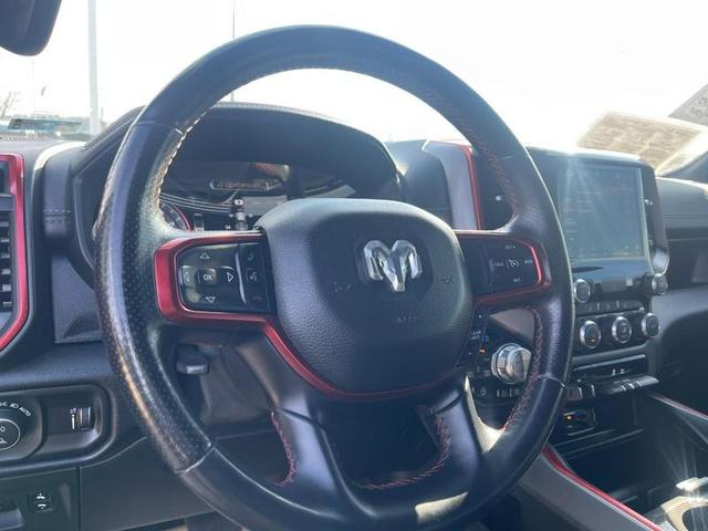 Photo of 2022 Diamond Black Crystal Pearlcoat RAM 1500