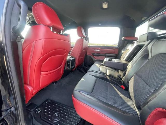 Photo of 2022 Diamond Black Crystal Pearlcoat RAM 1500