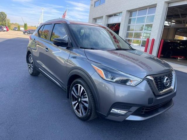 Photo of 2019 Gun Metallic Nissan Kicks