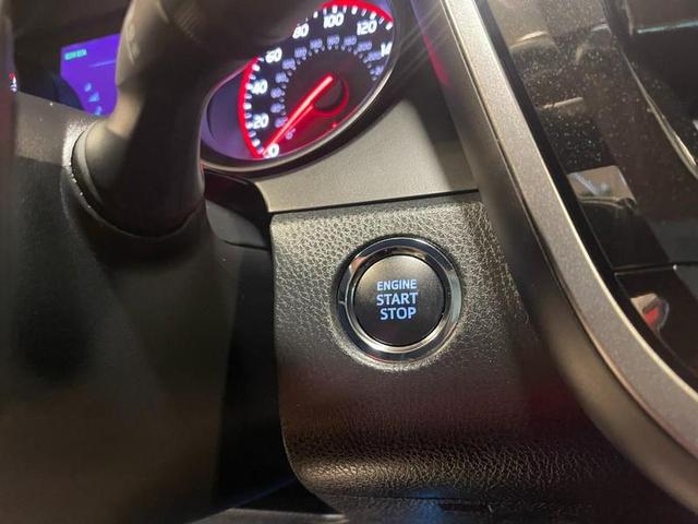 Photo of 2022 RED Toyota Camry