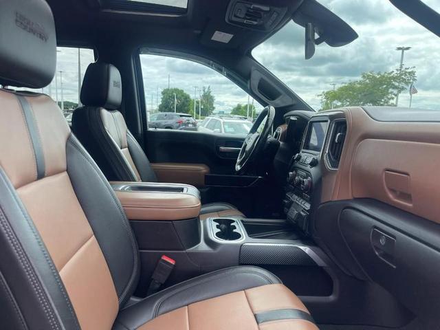Photo of 2019 Black Chevrolet Silverado 1500