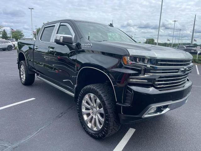 Photo of 2019 Black Chevrolet Silverado 1500