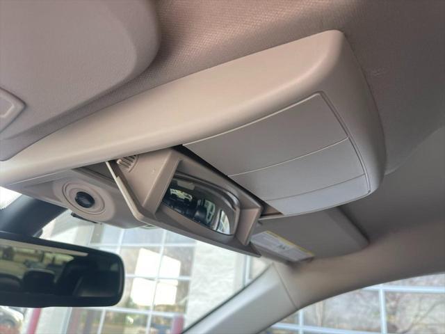 Photo of 2019 Pitch Black Clearcoat Dodge Journey