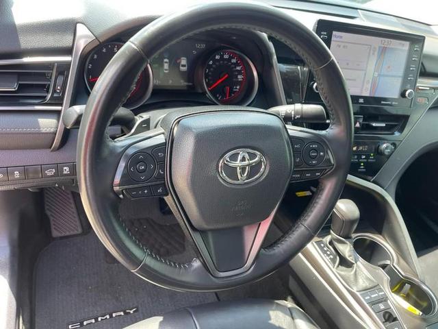 Photo of 2024 Midnight Black Metallic Toyota Camry