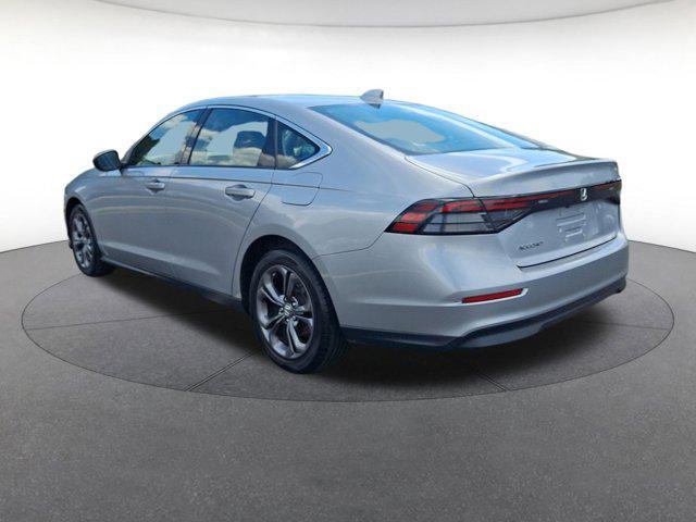 Photo of 2023 Lunar Silver Metallic Honda Accord