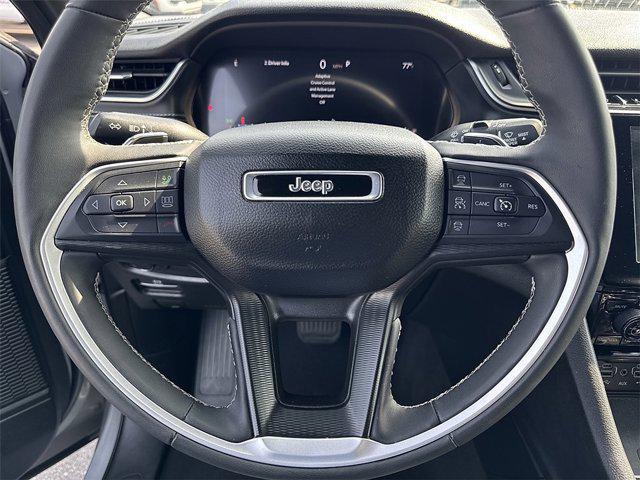Photo of 2024 Silver Zynith Jeep Grand Cherokee L