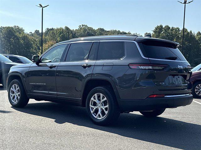 Photo of 2022 Baltic Gray Metallic Clearcoat Jeep Grand Cherokee L