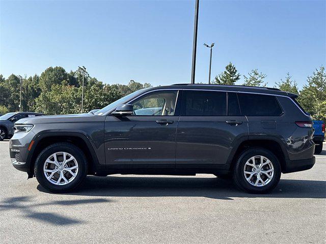 Photo of 2022 Baltic Gray Metallic Clearcoat Jeep Grand Cherokee L