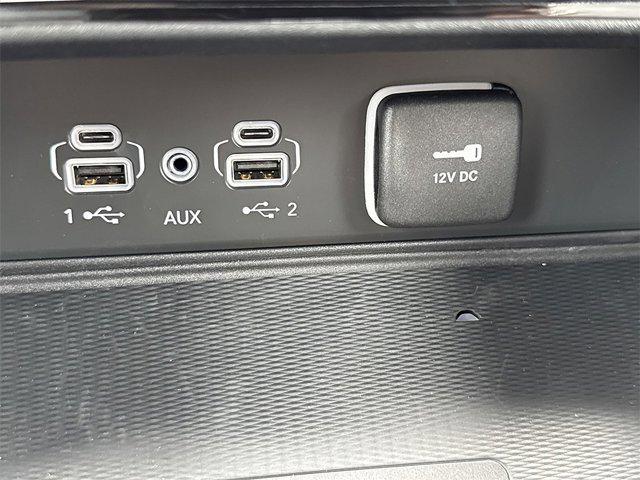 Photo of 2025 Baltic Gray Metallic Clearcoat Jeep Grand Cherokee