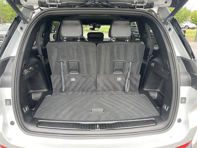 Photo of 2024 Silver Zynith Jeep Grand Cherokee L