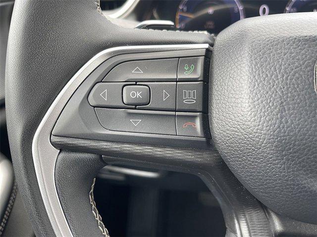 Photo of 2024 Silver Zynith Jeep Grand Cherokee L