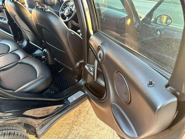Photo of 2014 Black MINI Countryman